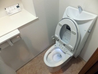 プラズマクラスター付きアステオリトイレAR7に交換 プラズマクラスター付きアステオリトイレAR7に交換